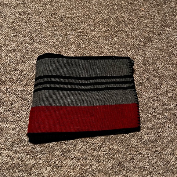 Blanket poncho - Picture 3 of 4